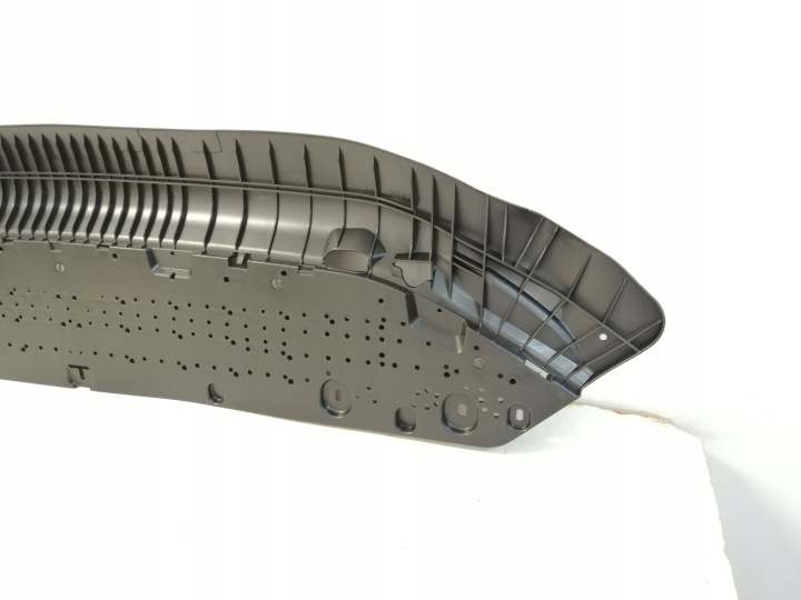 PROTECTION PARE-CHOCS INFÉRIEURE AUDI A4 B9 LIFT S-LINE 2020-