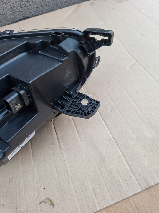 PROJECTEUR PHARE AVANT AVANT DROITE TOYOTA PROACE II LIFT COMPLET LED 23- POUCES
