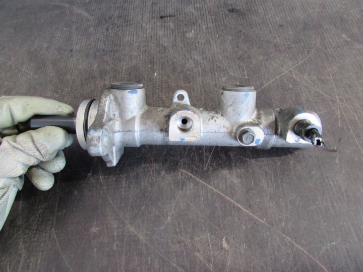 POMPE DE FREIN KIA CEED 06-10 R. UNIVERSEL