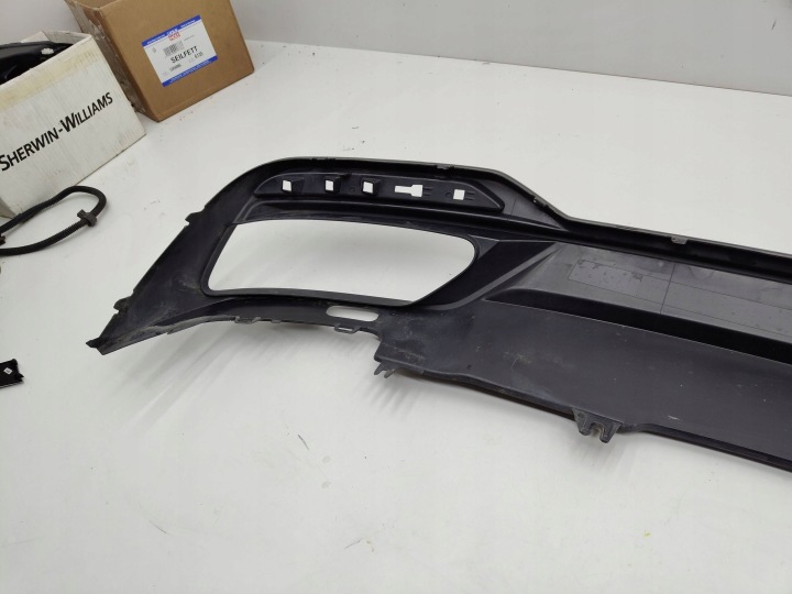 AUDI A4 B9 LIFT DOUBLURE PARE-CHOCS ARRIÈRE ARRIÈRE 8W0807521T