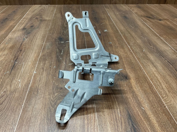 SUPPORT FIXATION BLOCS DE COMMANDE MERCEDES E W213 A2055451340
