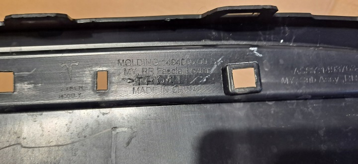 TESLA MODÈLE Y 20- DIFFUSEUR SPOILER PARE-CHOCS ARRIÈRE 1494006 00 B
