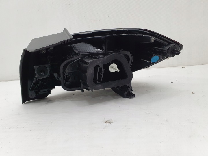OPEL CORSA F 19- PHARE ARRIÈRE GAUCHE GAUCHE 39162662