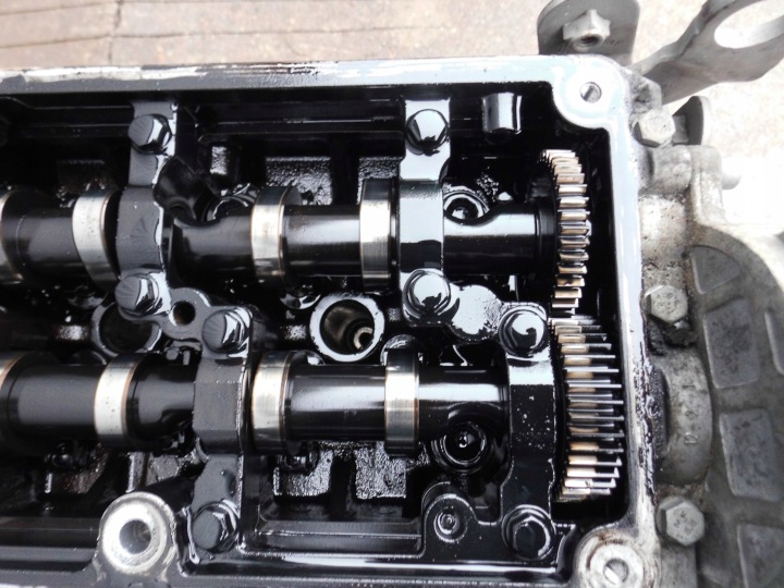 MOTEUR CFG A3 8P SCIROCCO 1K8 GOLF VI PASSAT B7 CC SUPERB II 2.0TDI 136TYS