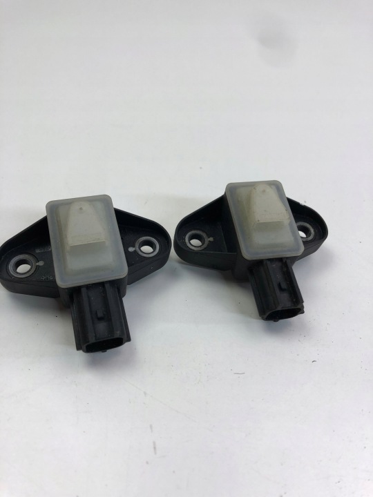 SEAT LEON II CAPTEUR DE COLLISION 5N0959354A
