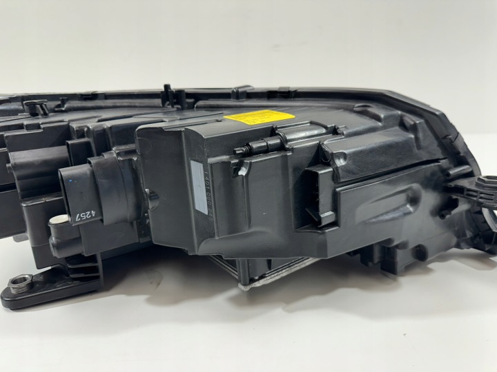GAUCHE COMPLET LED SKODA OCTAVIA III 3 LIFT 5E1941015D EUROPE