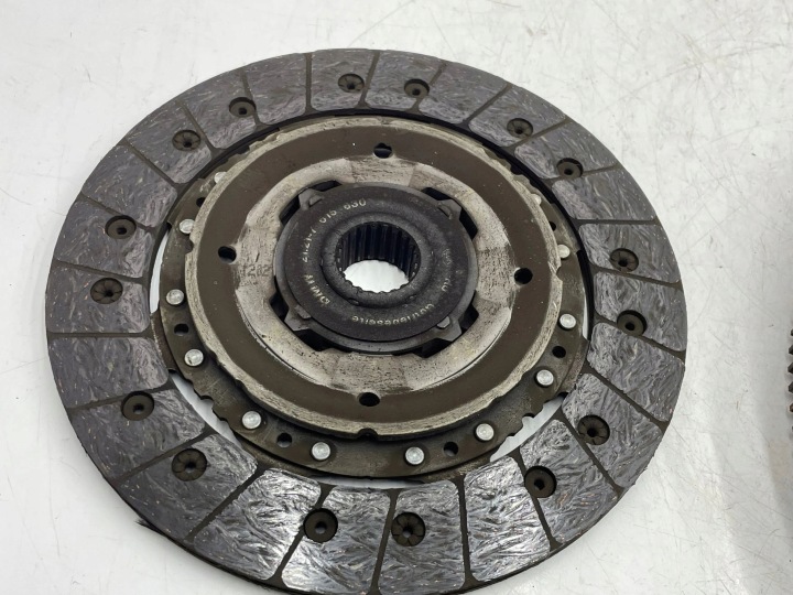 BMW 1 F20 F21 2012 EMBRAYAGE ENSEMBLE