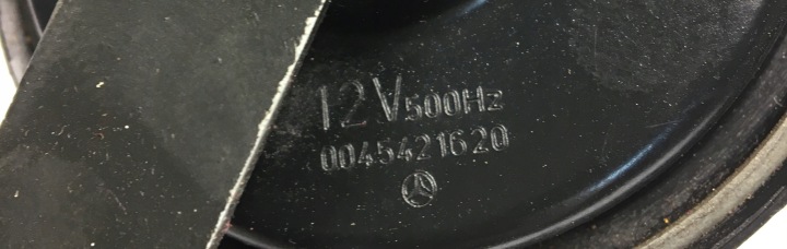 KLAXON SIGNAL SONORE MERCEDES W124 C124 0045421620 500HZ HELLA