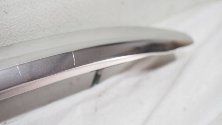 BARRES DE TOIT DE TOIT AUDI A6 C8 AVANT GAUCHE