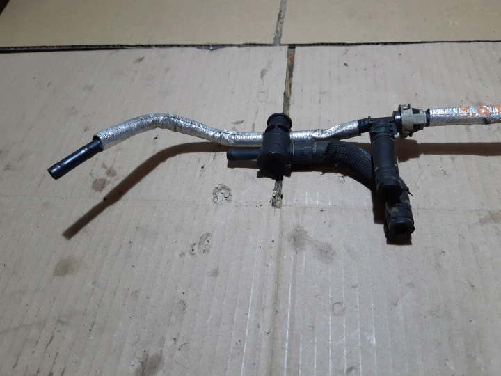 AUDI A7 4G 3.0 TDI FIL BRIDE TUYAU EAU 059121671B 4G0121081CN
