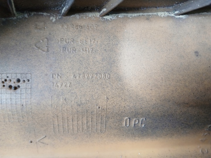 OPEL ASTRA H OPC PARE-CHOCS AVANT DOLA PIÈCE SPOILER OE 498992080