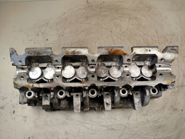 CULASSE RENAULT 4954