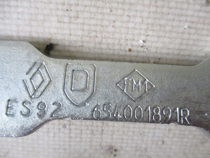 CHARNIÈRE CAPOTS DROIT DACIA DOKKER 12R- 654001891R, 654017334R