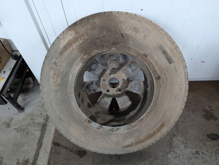 VOLKSWAGEN AMAROK 2H0 2012-2020 KOLO RÉSERVE R16 5X120