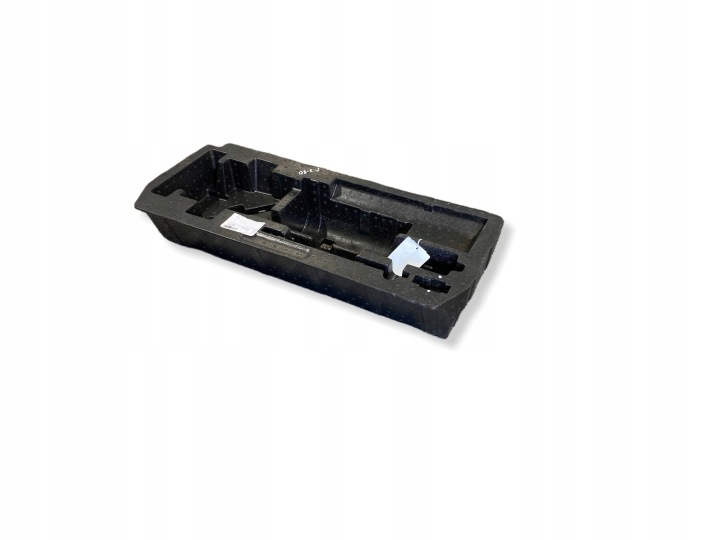 BOÎTE INSTRUMENTALE AVANT AUDI E-TRON 4KE012113A