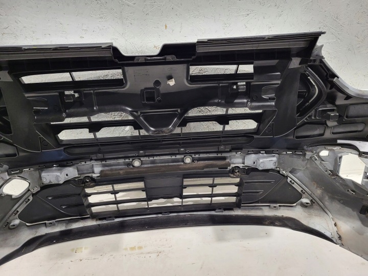PARE-CHOCS AVANT FORD TRANSIT CUSTOM JK21 LIFT EN BON ÉTAT JK21-R17757
