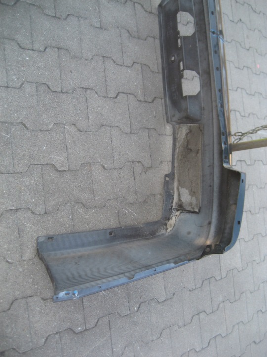 NISSAN MAXIMA A32 95-99R PARE-CHOCS ARRIÈRE 8502243U00