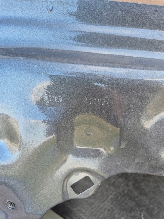 VW PASSAT B9 UNIVERSEL 3J0 23R. PORTES DROIT ARRIÈRE D418