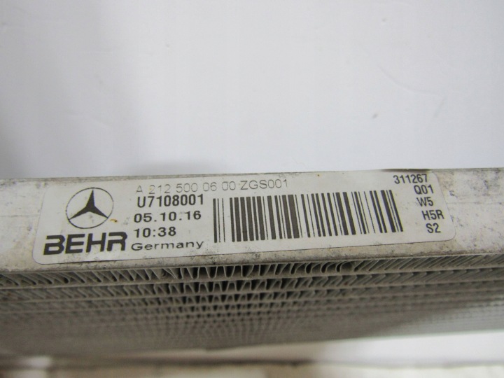 MERCEDES-BENZ C W204 2013 RADIATEUR HUILES BOÎTES