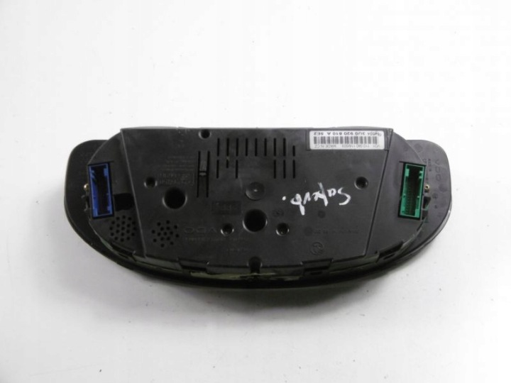 SKODA SUPERB I 01-06 COMPTEUR TABLEAU DE BORD 1.9TDI 3U0920810A