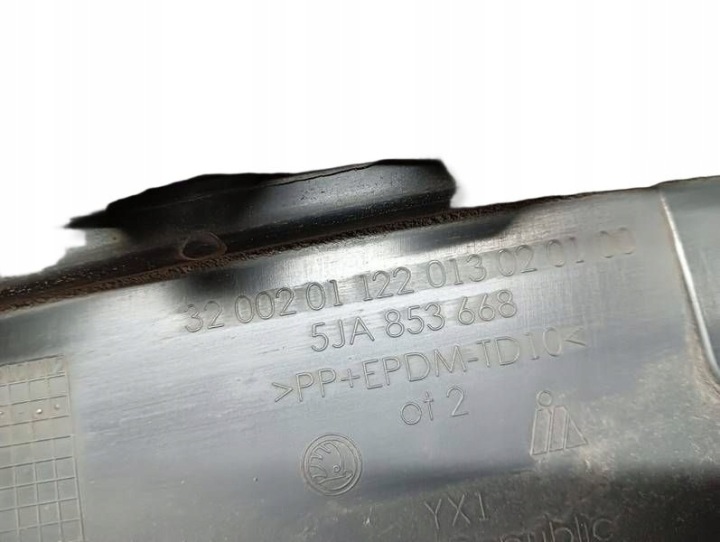 GRILLE CALANDRE PARE-CHOCS AVANT SKODA RAPID 5JA 5JA853668