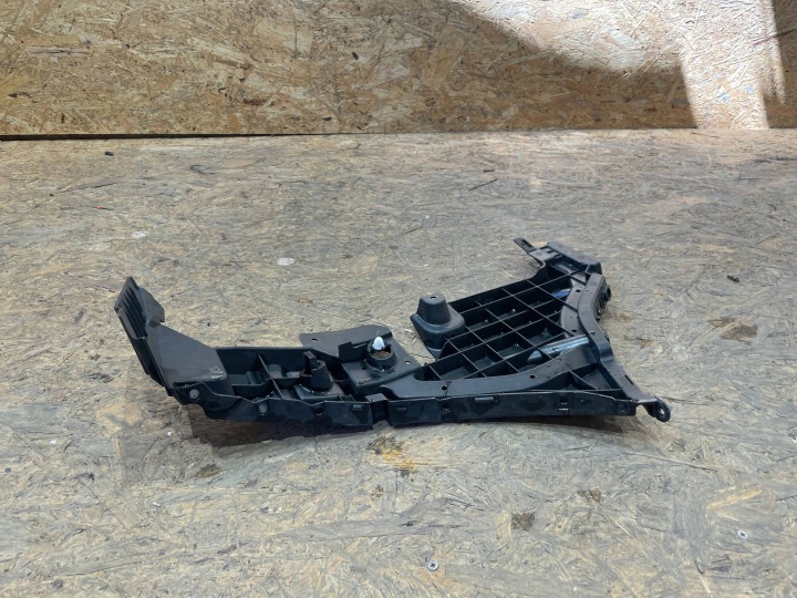 VOLVO XC60 XC-60 II 2 17- POIGNÉE FIXATION GLISSIÈRE PARE-CHOCS GAUCHE ARRIÈRE ARRIÈRE