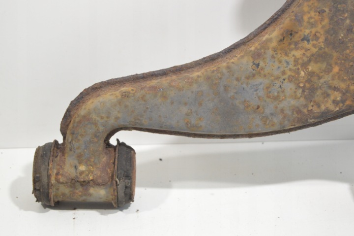 BRAS DE SUSPENSION INFÉRIEUR DROIT AVANT MERCEDES R129 SL SL500 1243303507