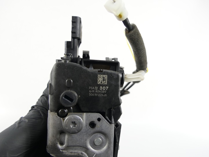 SERRURE DE PORTE AVANT GAUCHE 6 GOUPILLE VERSION ANGLAISE UK CITROEN C3 II 09-16R.