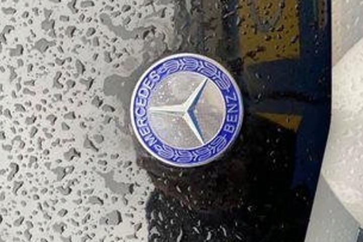 INSIGNE VOITURES MERCEDES-BENZ CLC (CL203) A2048170616 1.8L GASOLINE 105KW