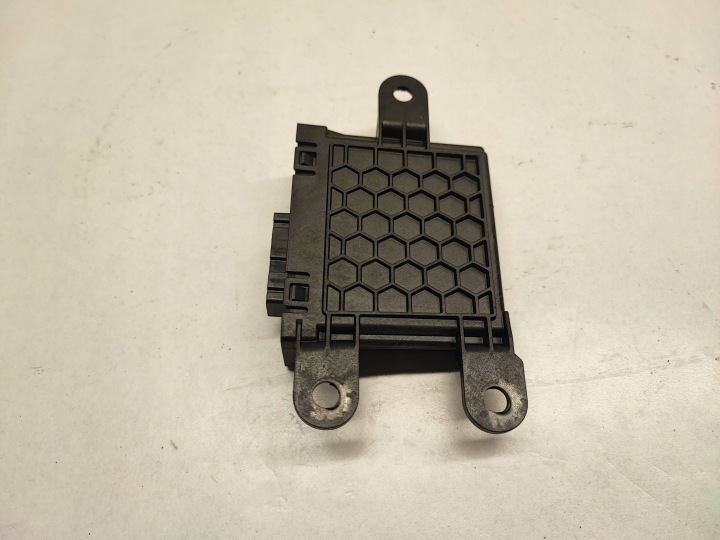 DODGE CHARGER MODULE PDC 068403887AC 2020 6400CM3