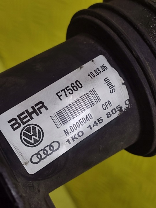 VW PASSAT B6 2.0 TDI ÉCHANGEUR AIR-AIR 1K0145805