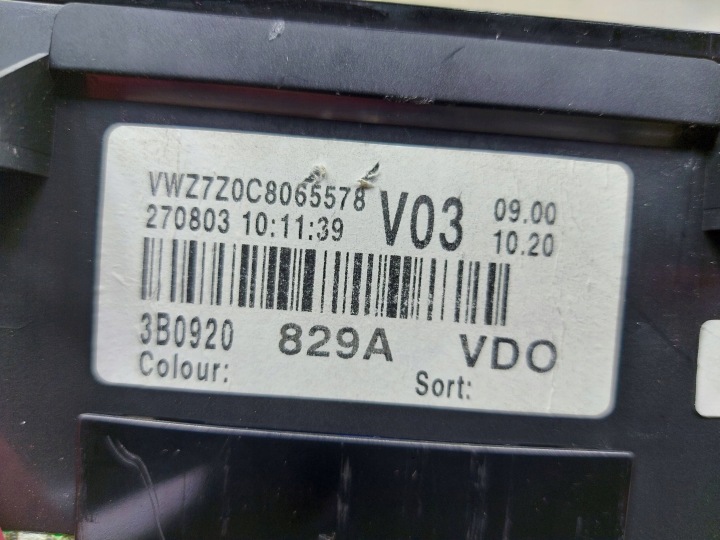 COMPTEUR COMPTEUR 3B0920829A VW PASSAT B5 1.9 TDI
