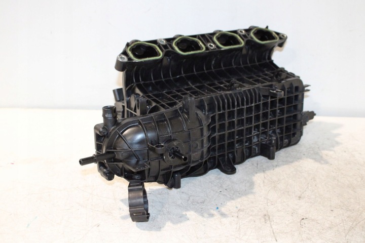 COLLECTEUR ADMISSION AUDI Q3 8U 11- 1.4 TFSI 04E129711J