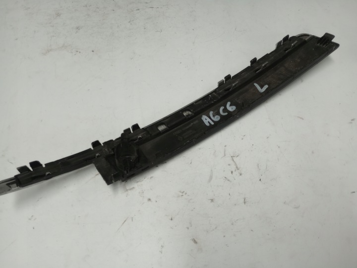AUDI A6 C6 MOULURE PARE-CHOCS GAUCHE 4E0807243AA EUROPE