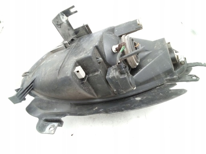 PHARE GAUCHE AVANT CITROEN PICASSO VALEO 89300195