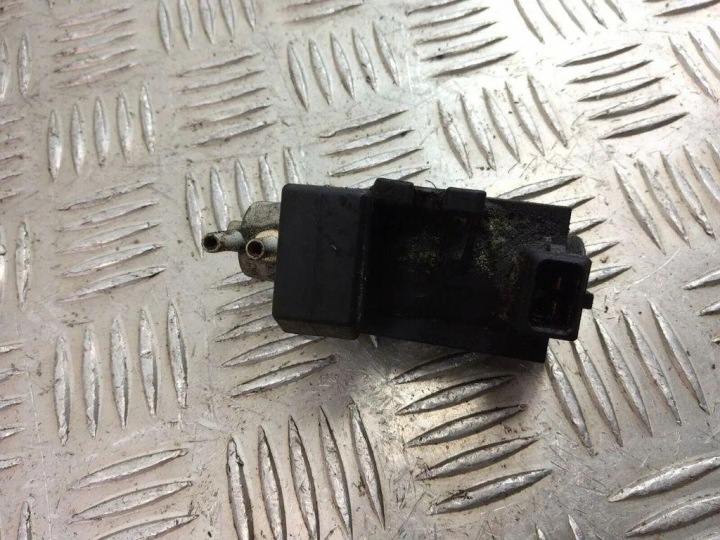 SOUPAPE ELEKTROMATYCZNY BMW 5 (F10) 7595374 2009