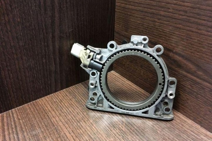 KOLO POULIE GALET DISTRIBUTION VW CRAFTER 30-50 FLATBED (2F_) 03L103173 2.0L