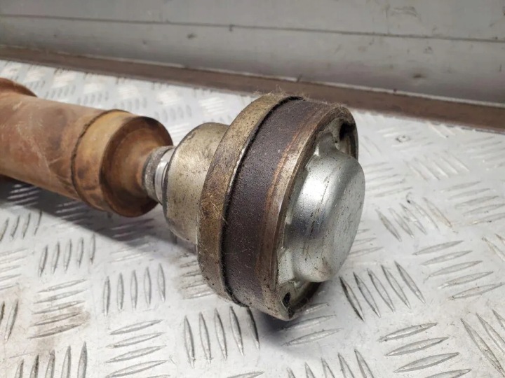 ARBRE DE TRANSMISSION JEEP GRAND CHEROKEE IV (WK, WK2) 52123624AA 3.0L DIESEL 140KW