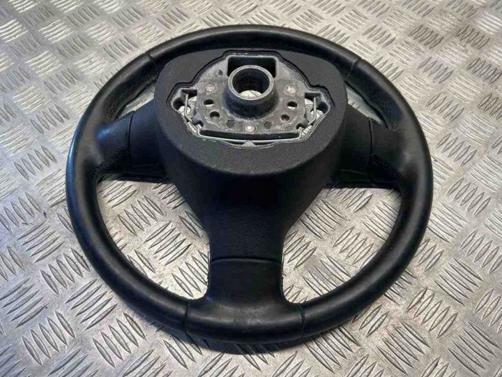 VOLANT VW TOURAN (1T1, 1T2) 1T0419091AB 1.9L DIESEL 77KW 2009