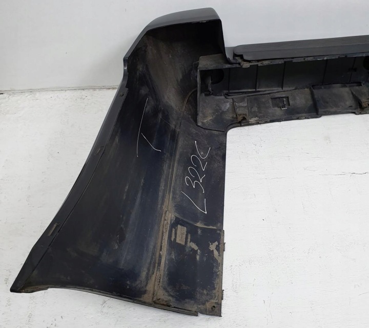 PARE-CHOCS ARRIÈRE ARRIÈRE 820 RANGE ROVER III L322 8262583