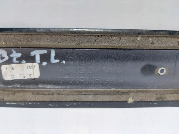 AUDI A3 8P 03-08 3D MOULURE REVÊTEMENT GARDE-BOUE GAUCHE ARRIÈRE