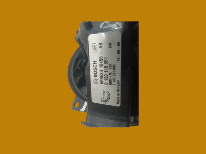 VENTILATEUR CONDUIT D'AIR 0130115551 011500028 FORD FIESTA MK7 (2008-2016)