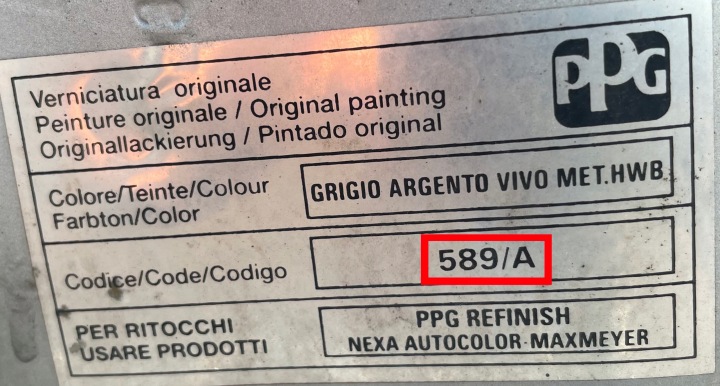 FIAT GRANDE PUNTO COULEUR 589A 1,4 8V SUR PIÈCES