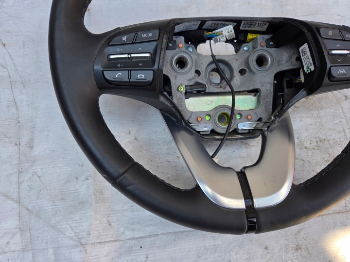 VOLANT CUIR RÉGULATEUR DE VITESSE HYUNDAI I30 III 17-26