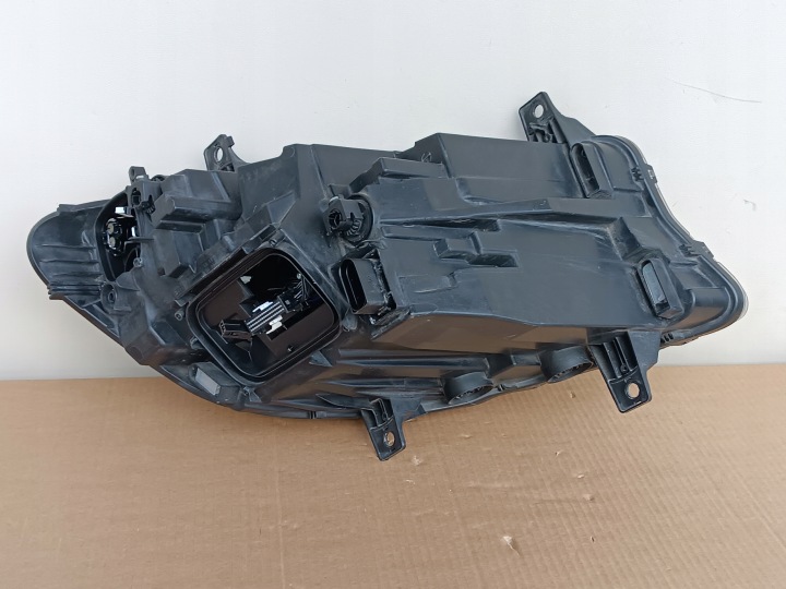 MERCEDES SPRINTER W907 W910 PHARE AVANT GAUCHE COMPLET LED A9109067100