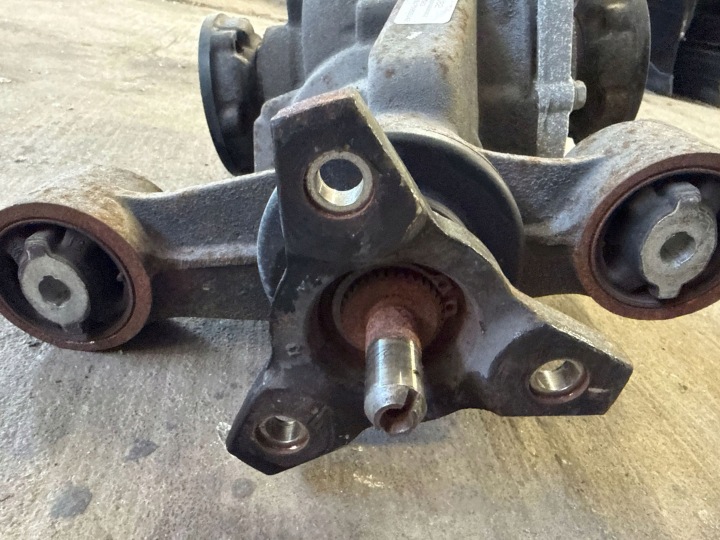 DIFFÉRENTIEL ARRIÈRE CHEVROLET CAMARO 84060182