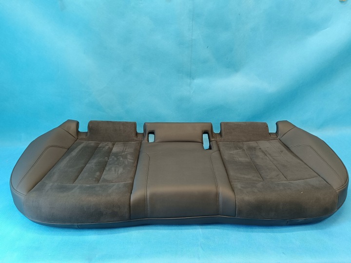 AUDI A4 B9 AVANT 2.0TFSI 150KW 4X4 2023R BANQUETTE ARRIÈRE ARRIÈRE ISA 8W0885403AK