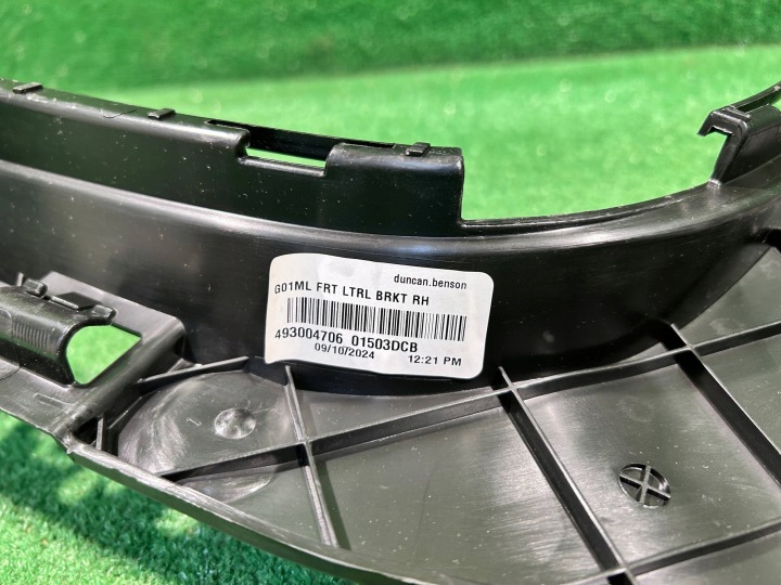 BMW X3 G01 LIFT LCI KIT GLISSIÈRE FIXATION PARE-CHOCS DROIT AVANT 8081896