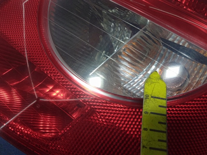 RENAULT CLIO III HAYON PHARE ARRIÈRE DROITE EXTÉRIEUR 89035080