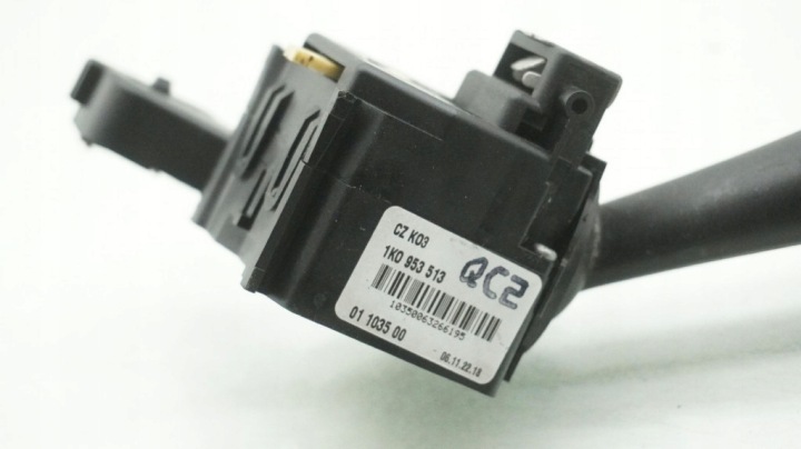 SKODA OCTAVIA II MANETTE COMMUTATEUR CLIGNOTANTS 1K0953513